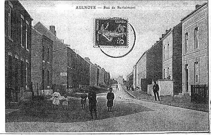 Ville de AULNOYEAYMERIES, carte postale ancienne