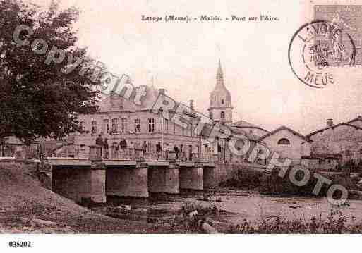 Ville de LAVOYE, carte postale ancienne