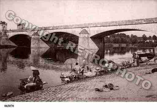 Ville de SAUMUR, carte postale ancienne