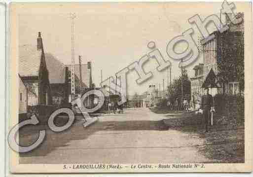 Ville de LAROUILLIES Carte postale ancienne