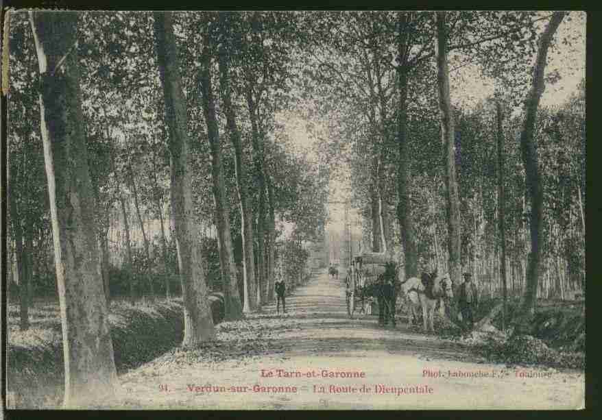 Ville de VERDUNSURGARONNE Carte postale ancienne