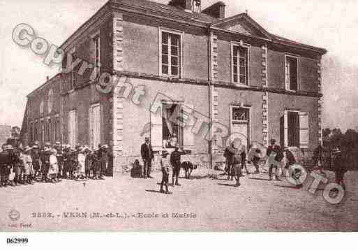 Ville de VERND\'ANJOU Carte postale ancienne