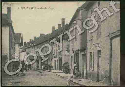 Ville de BELLENAVES Carte postale ancienne