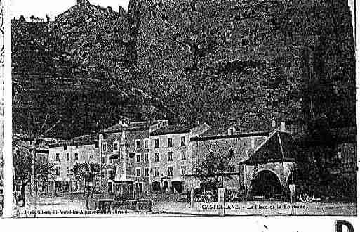 Ville de CASTELLANE Carte postale ancienne