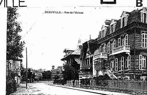 Ville de DEAUVILLE Carte postale ancienne