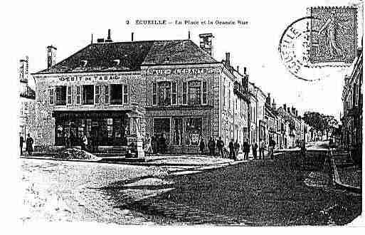 Ville de ECUEILLE Carte postale ancienne