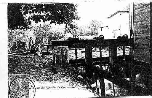 Ville de VALDEVESLE Carte postale ancienne