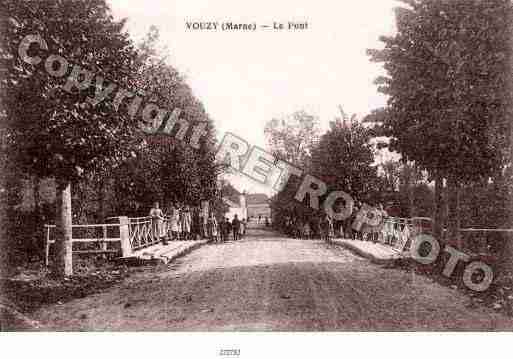 Ville de VOUZY Carte postale ancienne