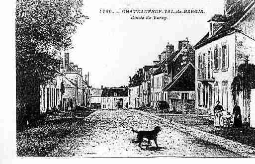 Ville de CHATEAUNEUFVALDEBARGIS Carte postale ancienne