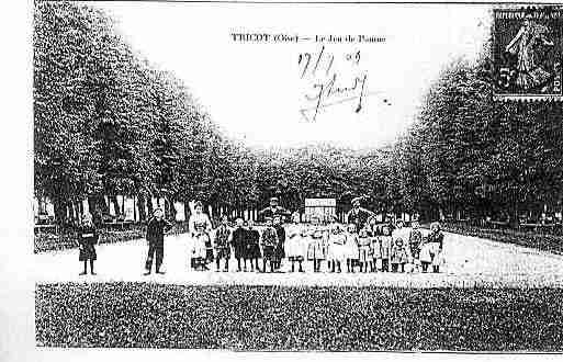 Ville de TRICOT Carte postale ancienne