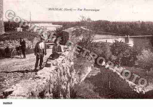 Ville de MOUSSAC, carte postale ancienne