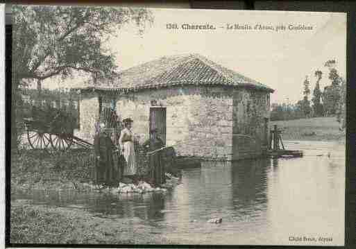 Ville de CONFOLENS, carte postale ancienne