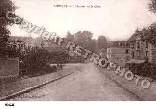 Ville de BIEVRES, carte postale ancienne