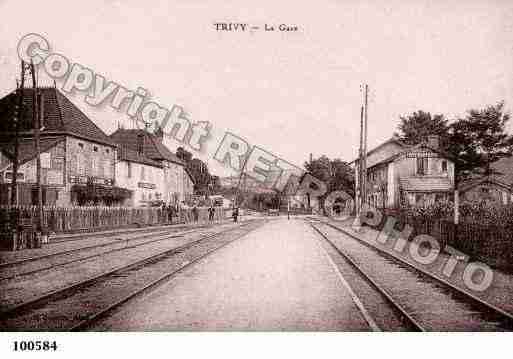 Ville de TRIVY, carte postale ancienne