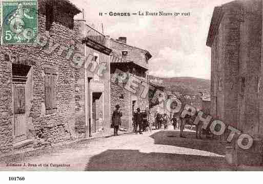 Ville de GORDES, carte postale ancienne