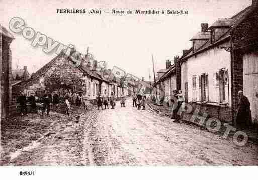 Ville de FERRIERES, carte postale ancienne