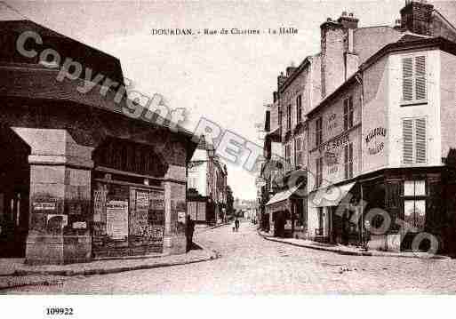 Ville de DOURDAN, carte postale ancienne