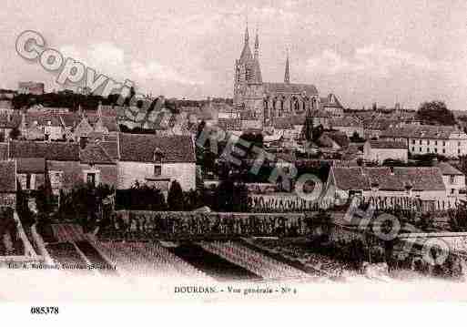 Ville de DOURDAN, carte postale ancienne