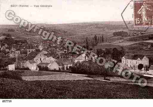 Ville de SACY, carte postale ancienne