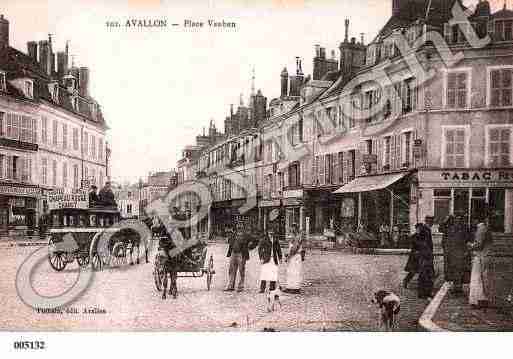 Ville de AVALLON, carte postale ancienne