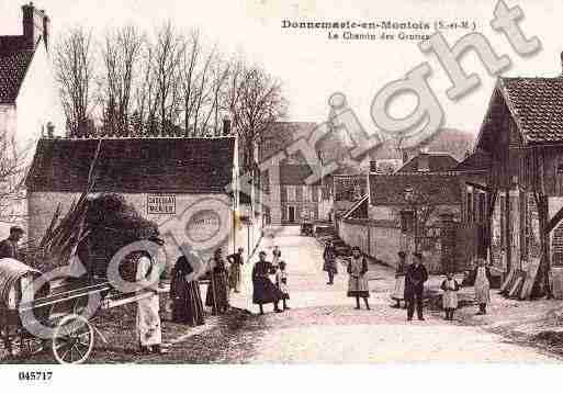 Ville de DONNEMARIEDONTILLY, carte postale ancienne