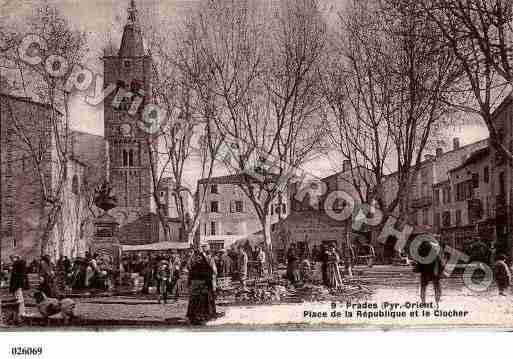 Ville de PRADES, carte postale ancienne