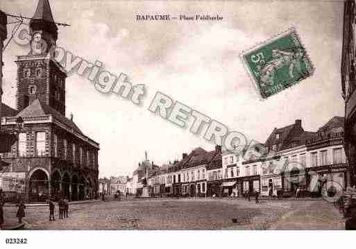 Ville de BAPAUME, carte postale ancienne