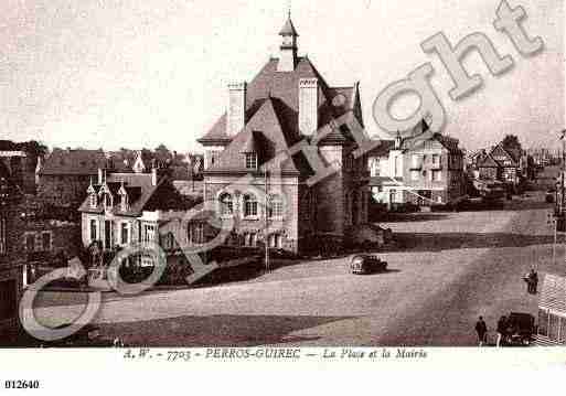 Ville de PERROSGUIREC, carte postale ancienne