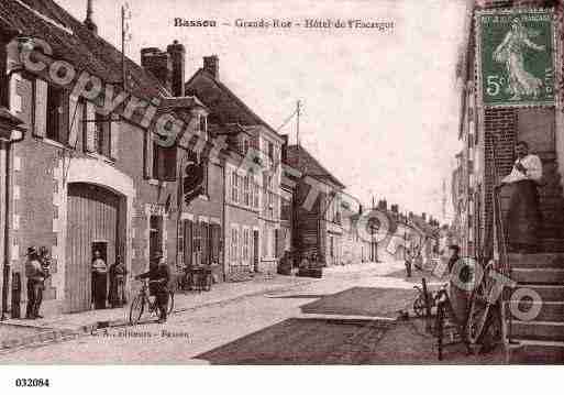 Ville de BASSOU, carte postale ancienne