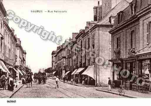 Ville de SAUMUR, carte postale ancienne