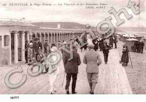 Ville de DEAUVILLE, carte postale ancienne