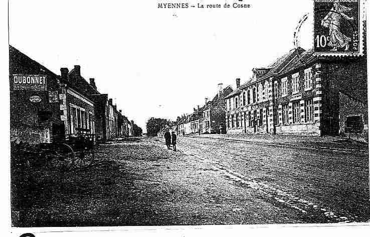 Ville de MYENNES, carte postale ancienne