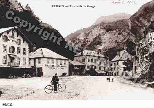 Ville de CLUSES, carte postale ancienne