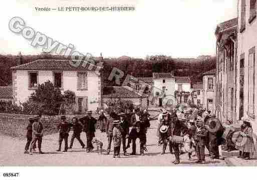 Ville de HERBIERS(LES), carte postale ancienne