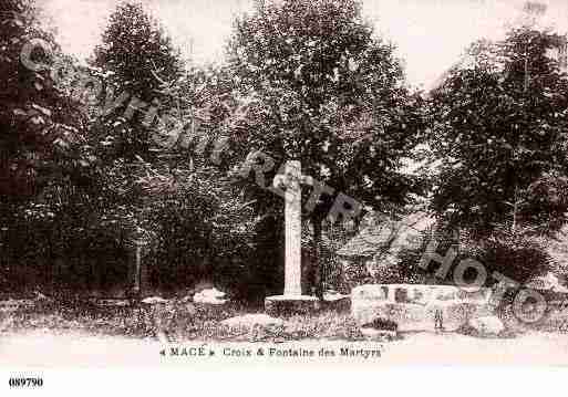 Ville de MACE, carte postale ancienne