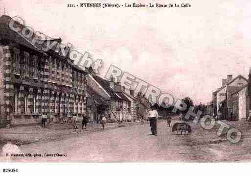 Ville de MYENNES, carte postale ancienne