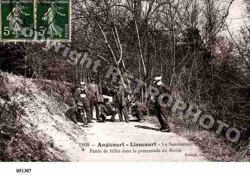 Ville de ANGICOURT, carte postale ancienne