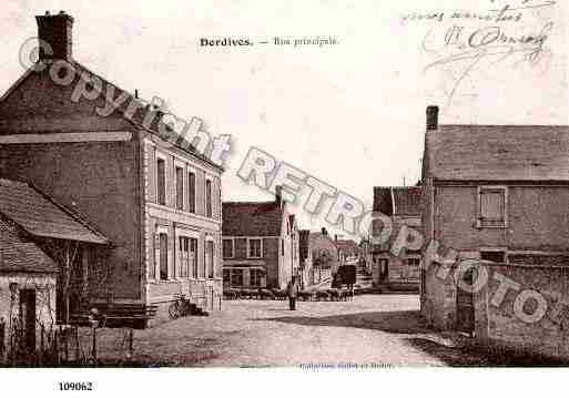 Ville de DORDIVES, carte postale ancienne