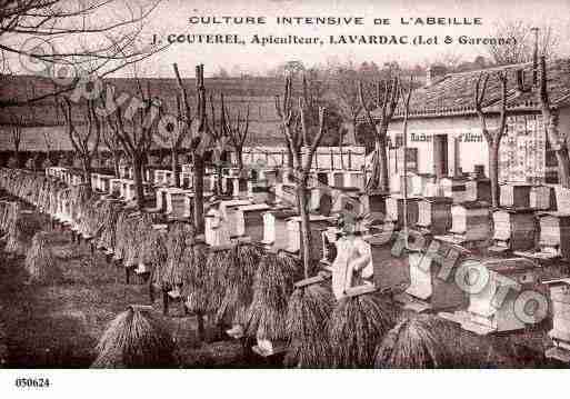 Ville de LAVARDAC, carte postale ancienne