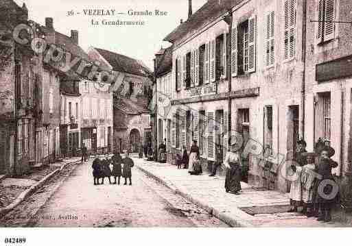 Ville de VEZELAY, carte postale ancienne