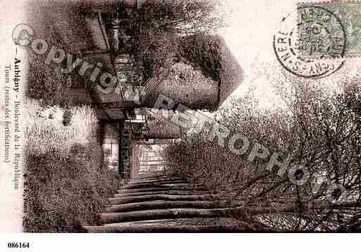 Ville de AUBIGNYSURNERE, carte postale ancienne