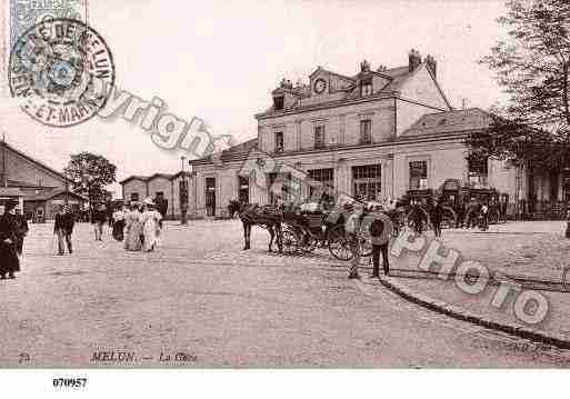 Ville de MELUN, carte postale ancienne