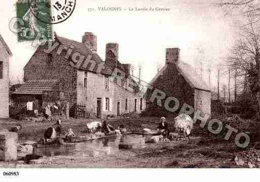 Ville de VALOGNES, carte postale ancienne