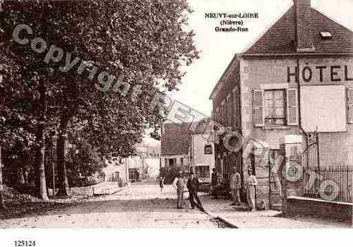 Ville de NEUVYSURLOIRE, carte postale ancienne