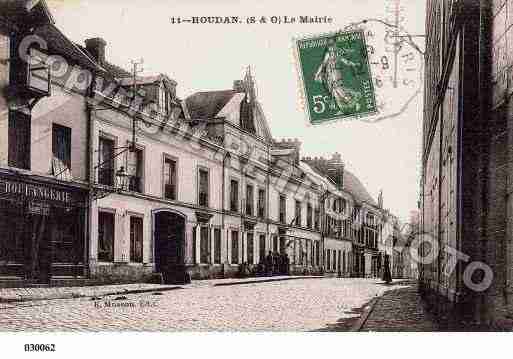 Ville de HOUDAN, carte postale ancienne