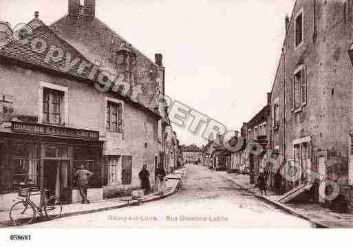 Ville de NEUVYSURLOIRE, carte postale ancienne