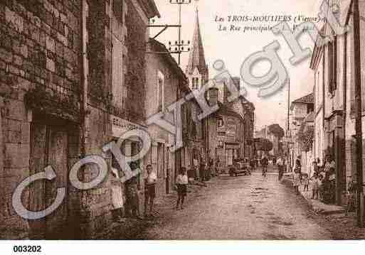 Ville de TROISMOUTIERS(LES), carte postale ancienne