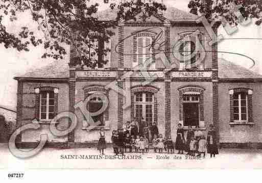 Ville de SAINTMARTINDESCHAMPS, carte postale ancienne