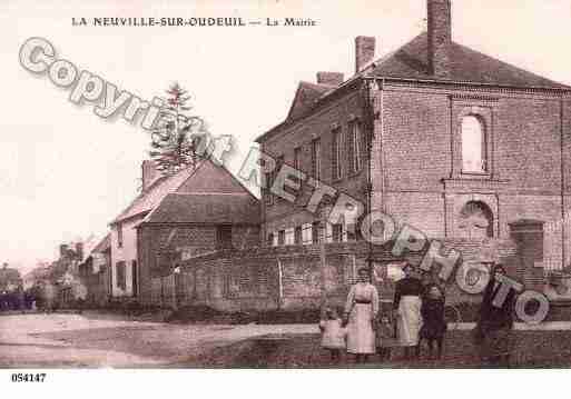 Ville de NEUVILLESUROUDEUIL(LA), carte postale ancienne