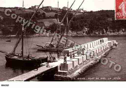 Ville de GIENS, carte postale ancienne